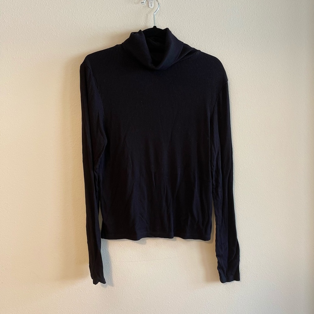 H&M Black Turtle Neck Sweater